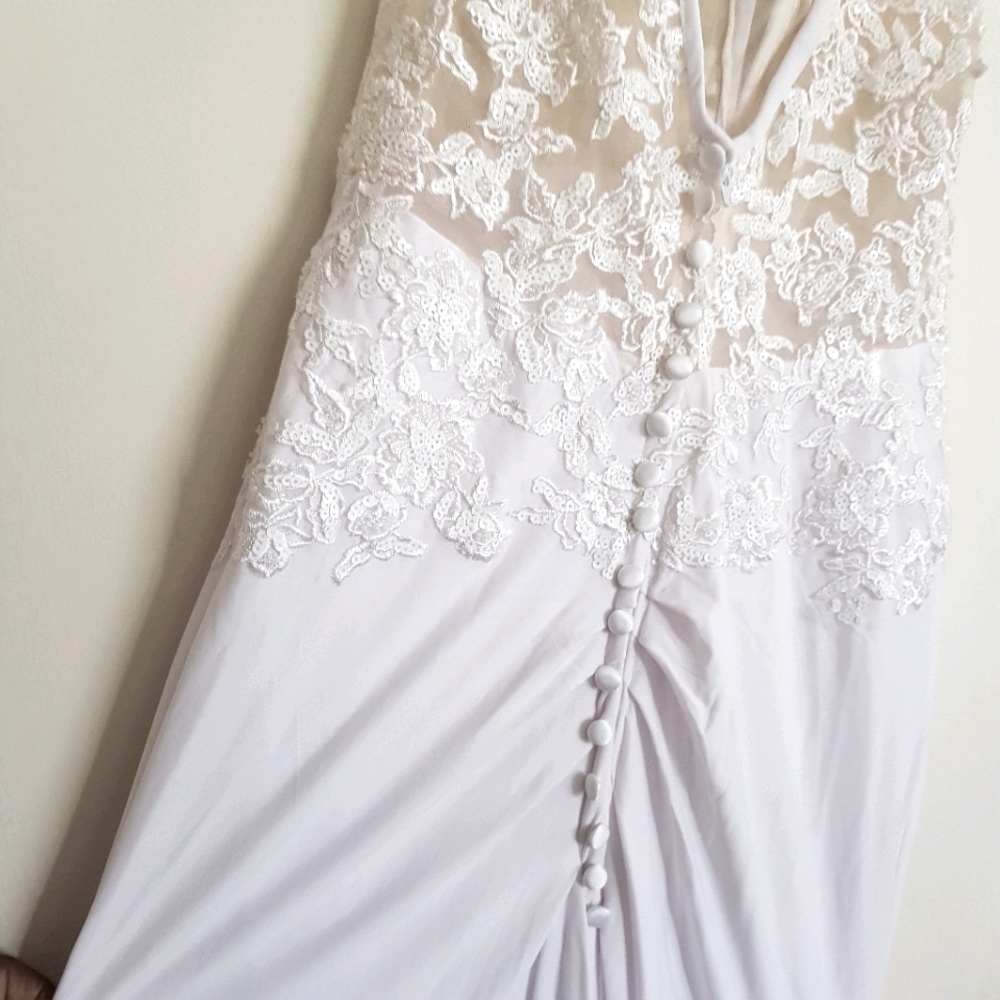 Sexy VNeck Beach Wedding Dress Never Worn